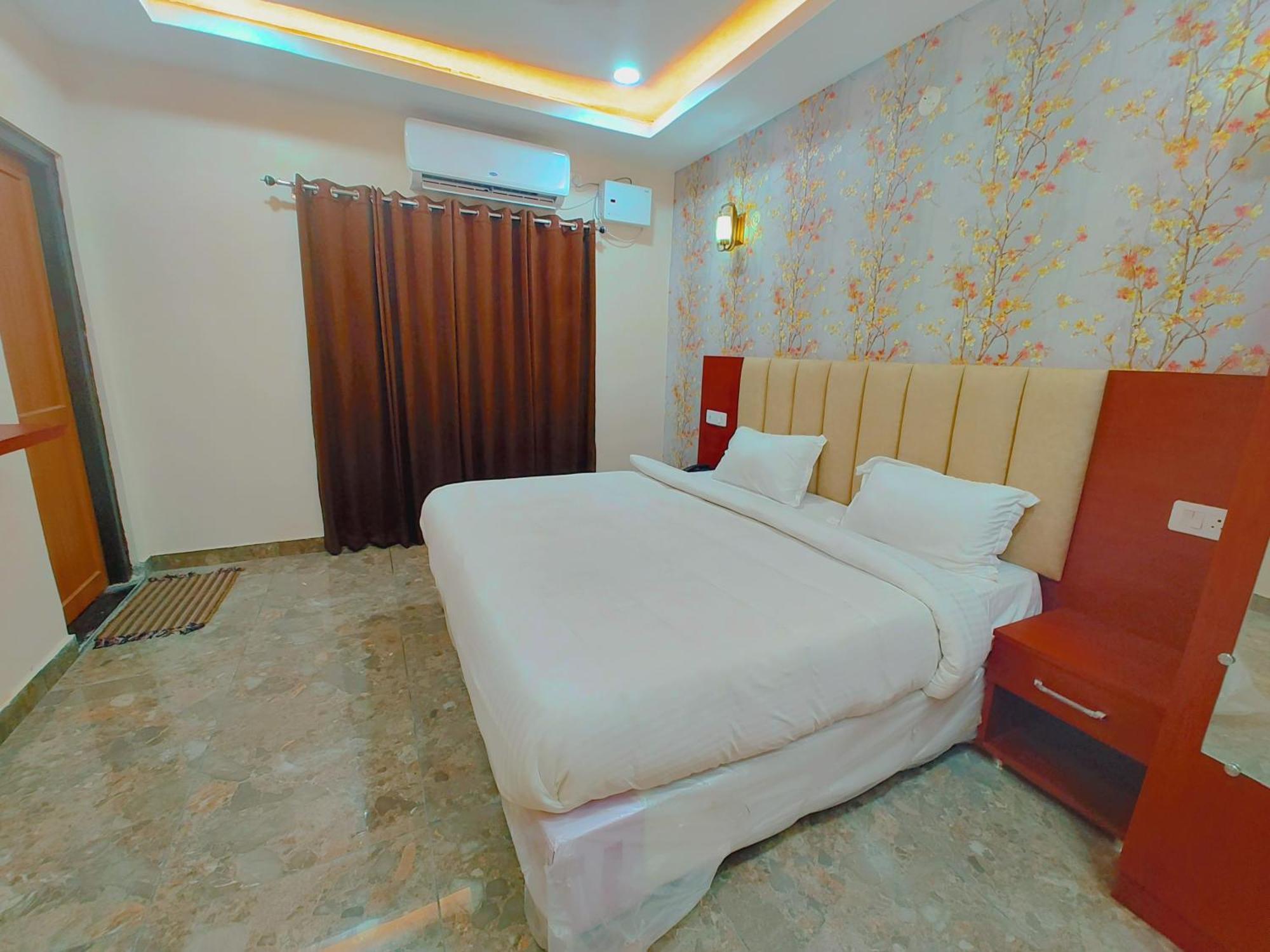 Awadh Samrat Resort Ayodhya Ngoại thất bức ảnh