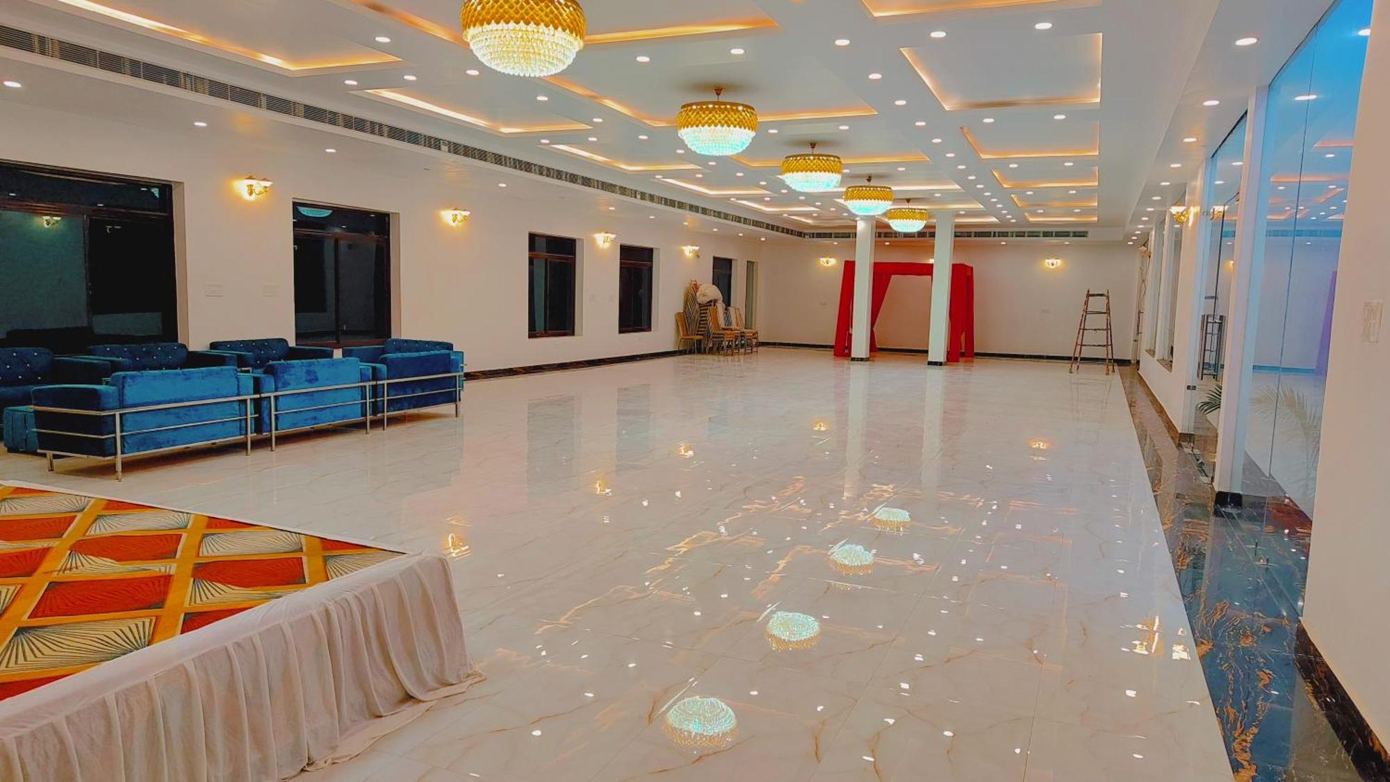 Awadh Samrat Resort Ayodhya Ngoại thất bức ảnh
