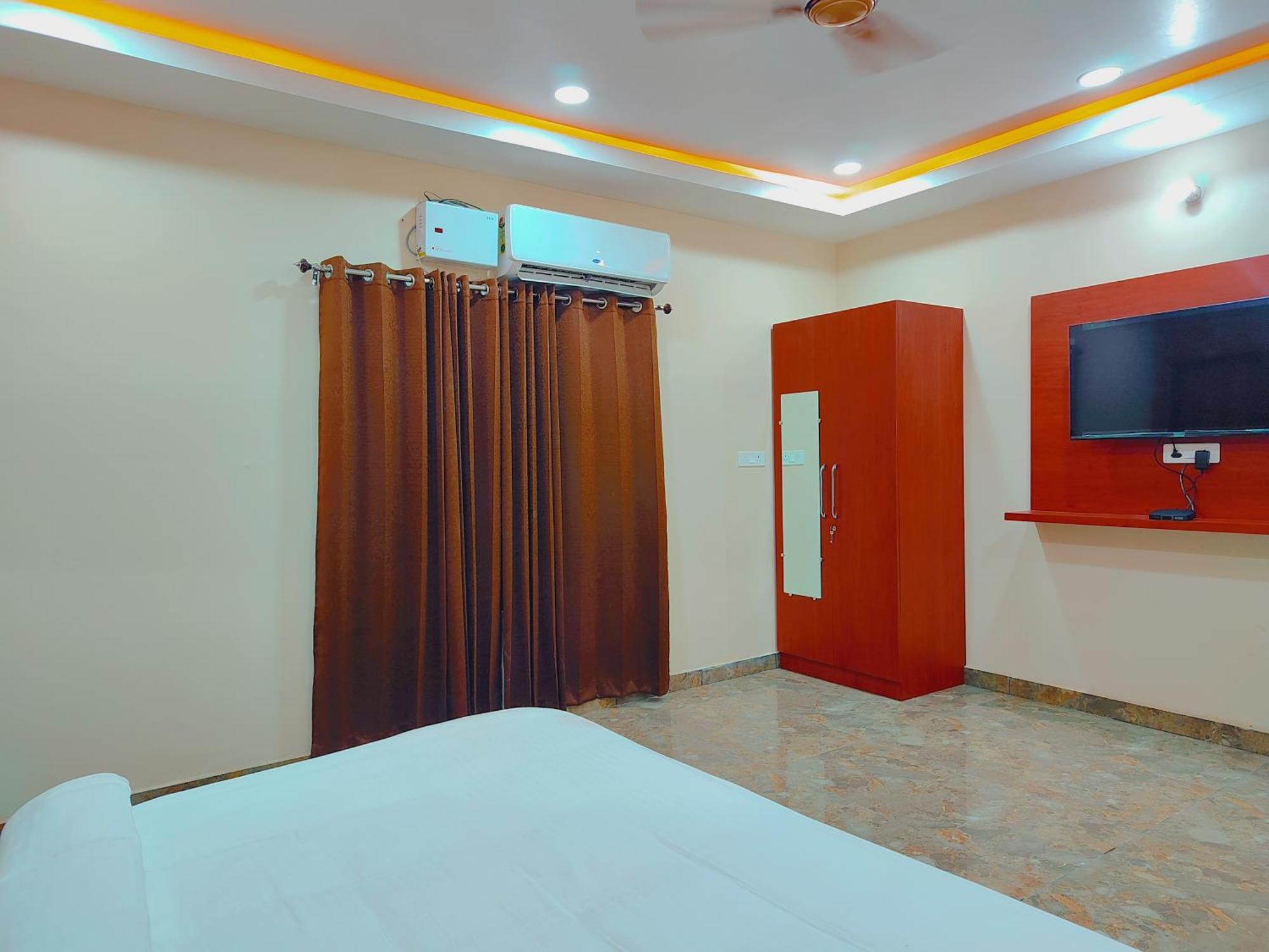 Awadh Samrat Resort Ayodhya Ngoại thất bức ảnh