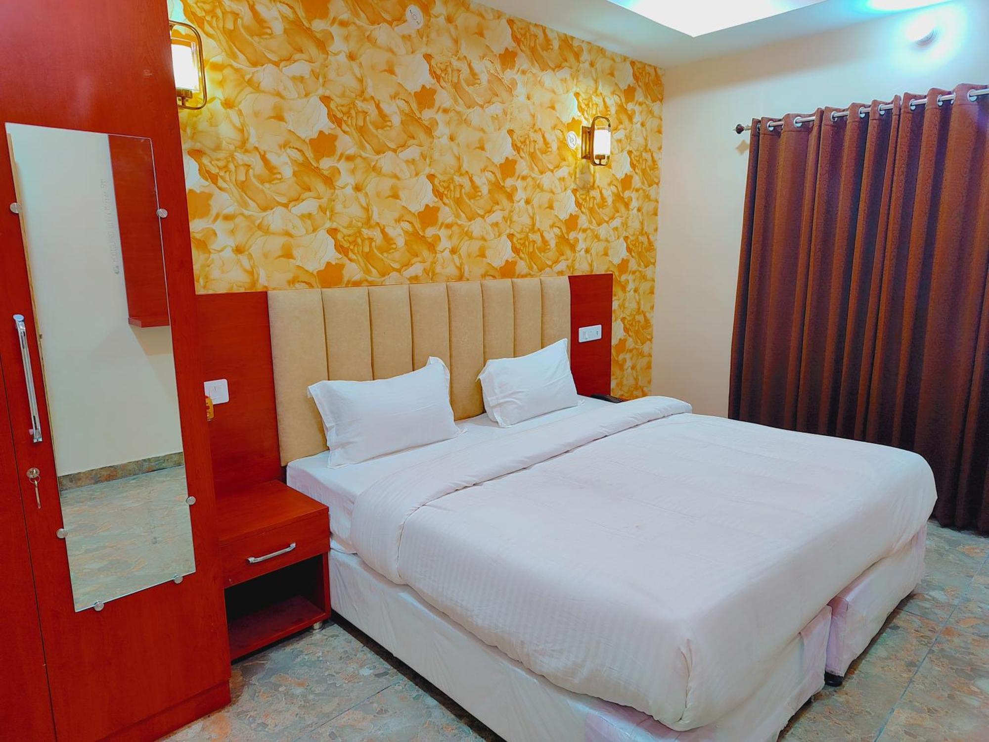 Awadh Samrat Resort Ayodhya Ngoại thất bức ảnh